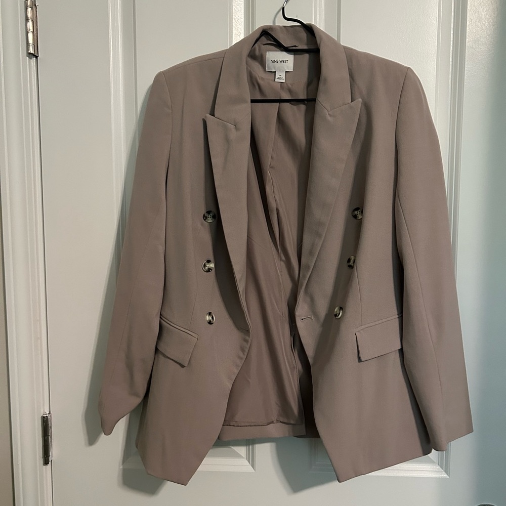 Nine West Blazer - Picture 2 of 3